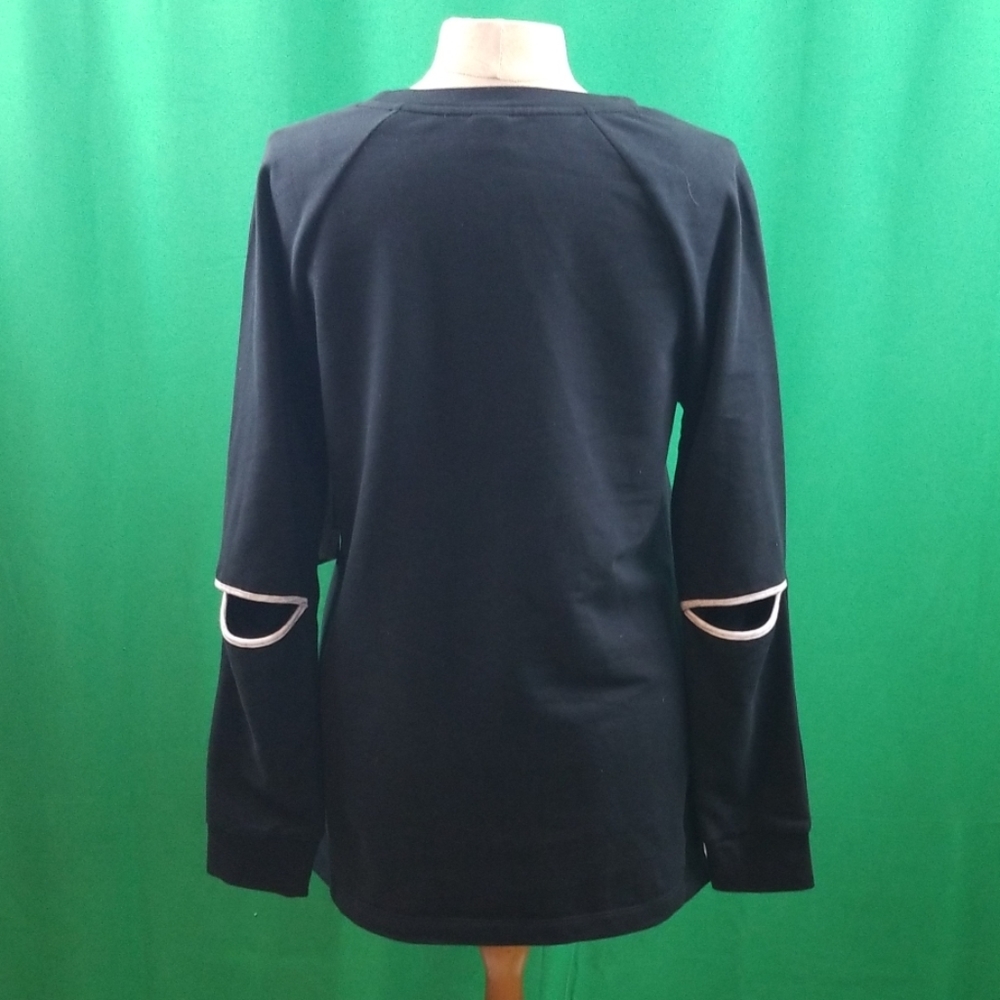 Sweater - Picture 3 of 4